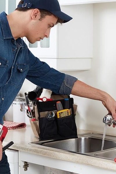 Plumber Somerset West sink repair plumber-bryanston-working-on-pipes